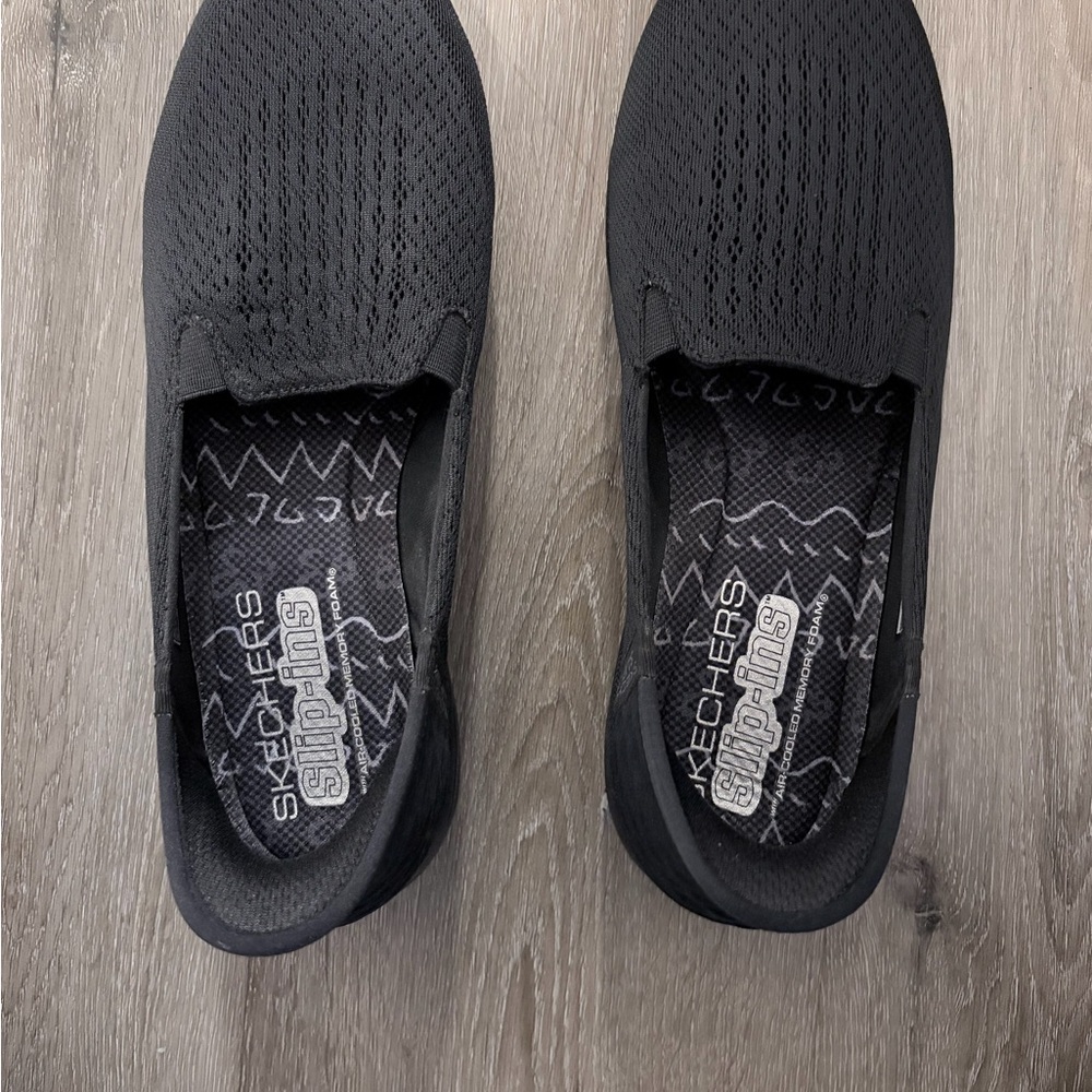 Skechers Slip-On